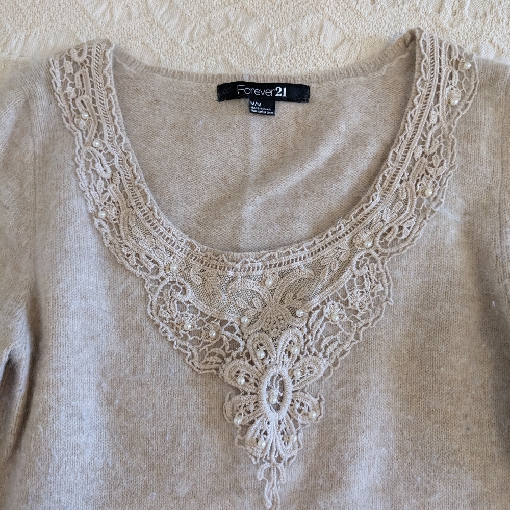 Forever 21 Sweater